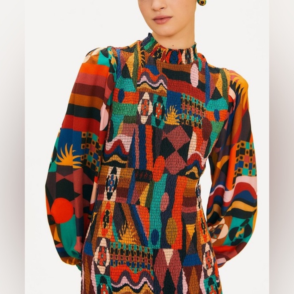NWOT FARM RIO
Tropical Shapes Multicolour Smocked Midi-Dress - Picture 2 of 7